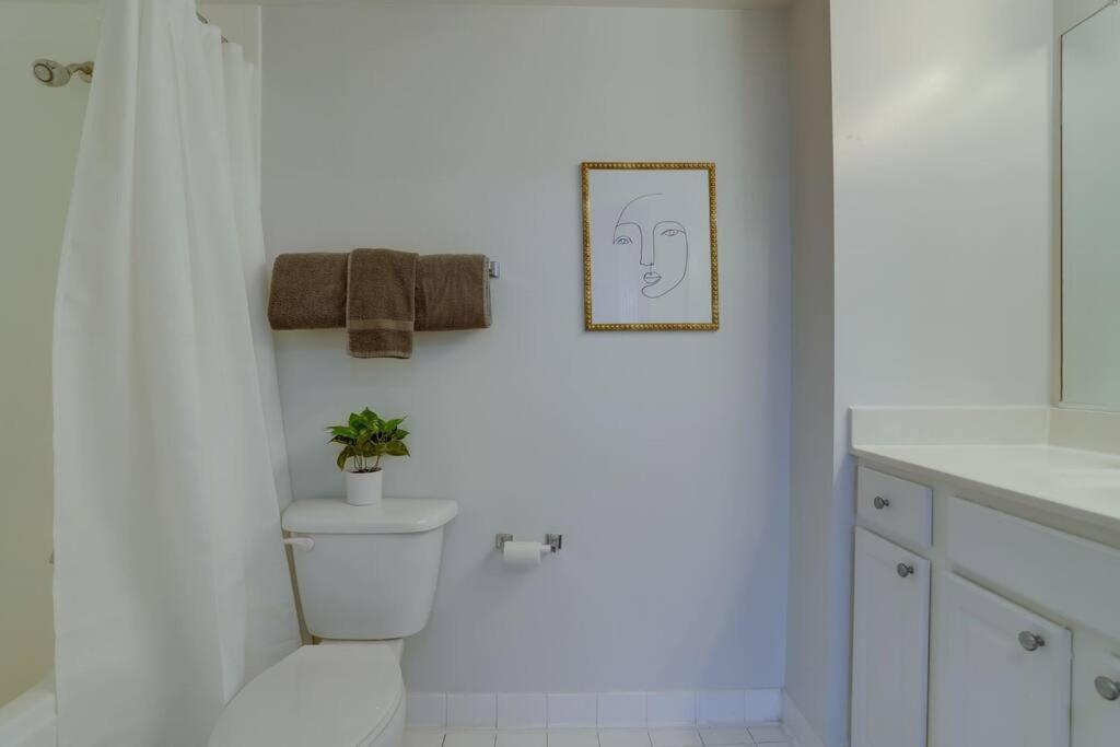 Fantastic 2 Bedroom Condo At Ballston With Gym Arlington Exterior photo